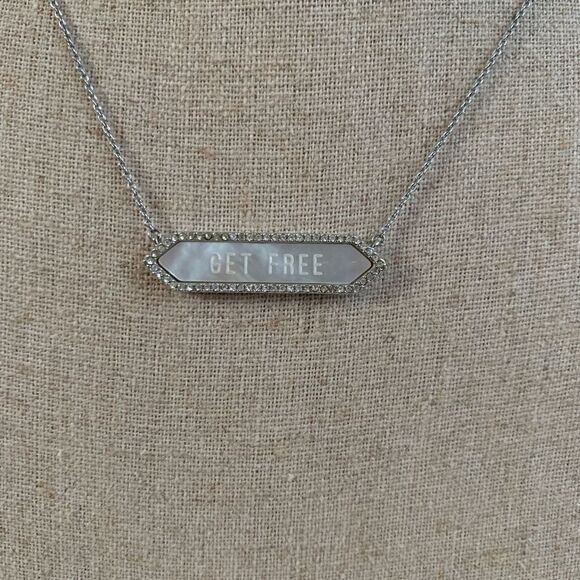 Stella dot engraved “get free” necklace - Picture 1 of 7